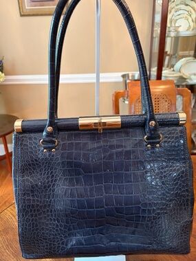Kate Spade Knightsbridge Navy Croc-Embossed Like New